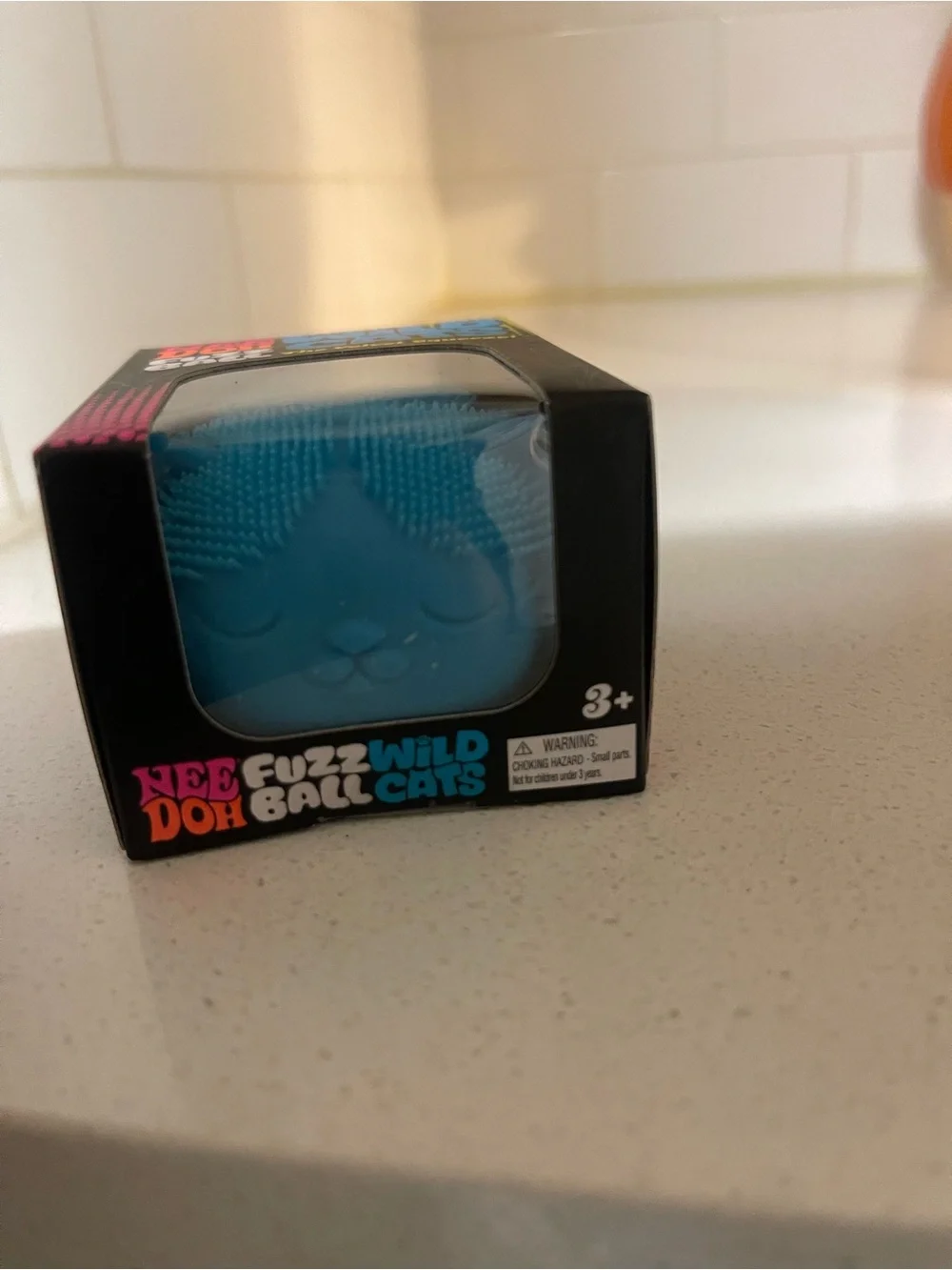 Needoh Fuzz Ball Wild Cat - Blue peace sign